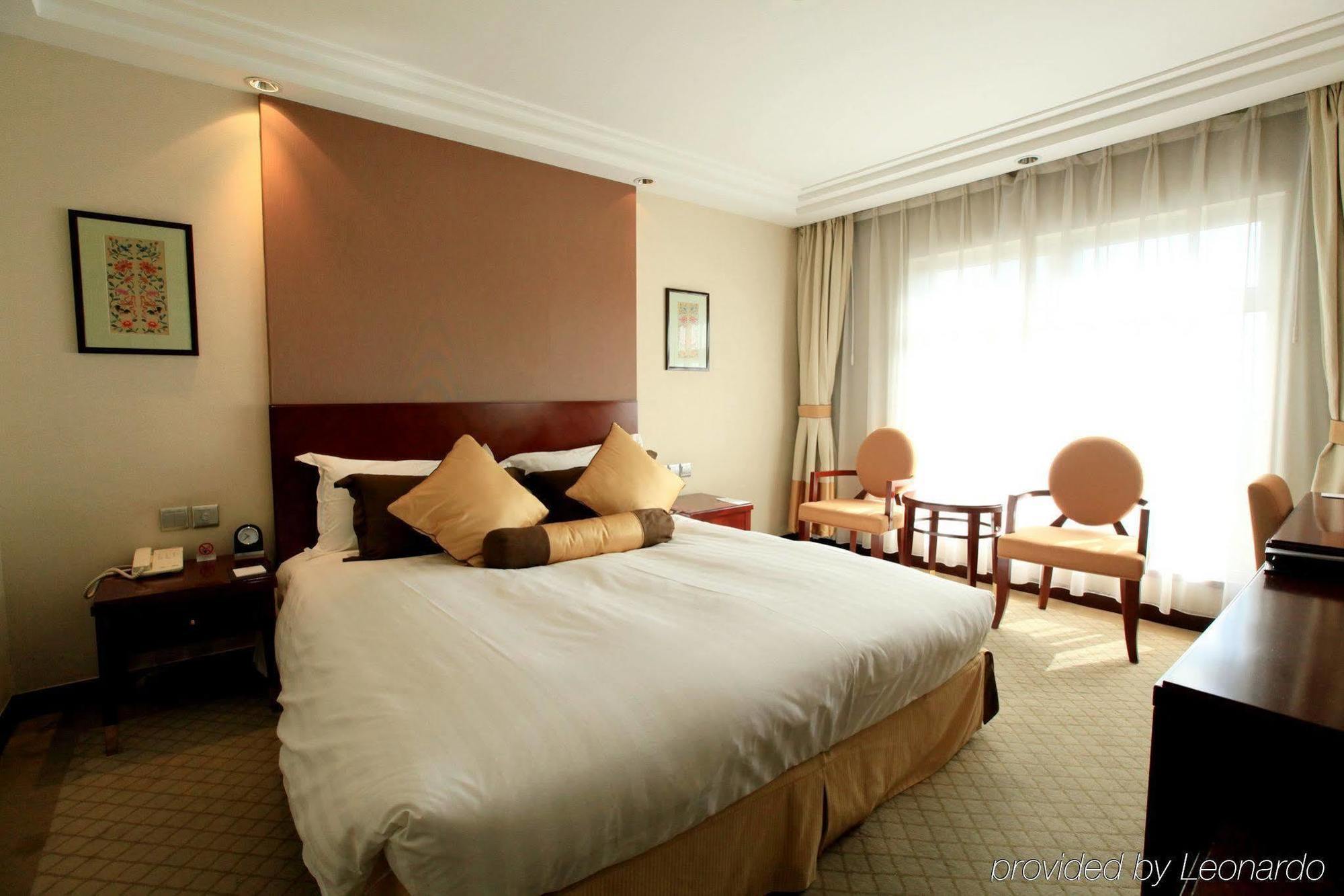 Landmark Towers Khách sạn hẻo lánh